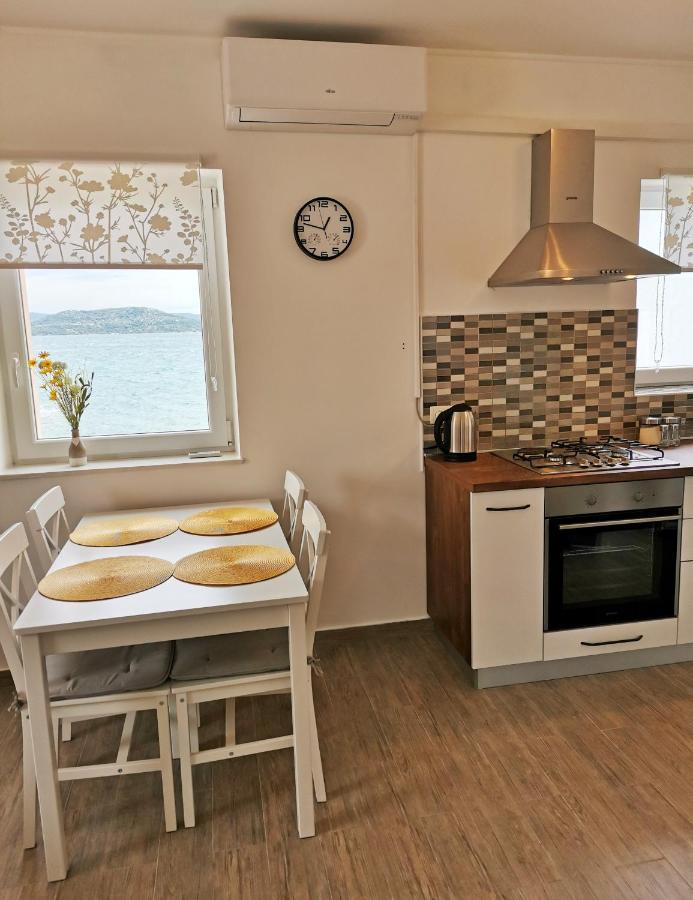 Apartment Roman Betina  Bagian luar foto